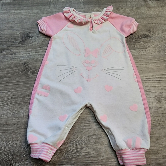 VINTAGE BUSTER BROWN Pink Bunny & Hearts Onesie - Picture 11 of 11